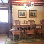 Spacious House In Navarredonda, Mountain View بيت للعطل نافاريدوندا دي غريدوس