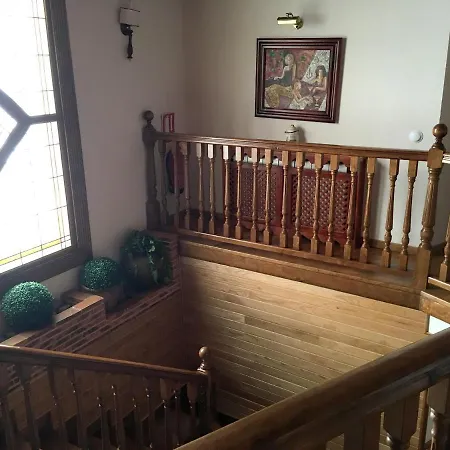 Spacious House In Navarredonda, Mountain View Navarredonda de Gredos