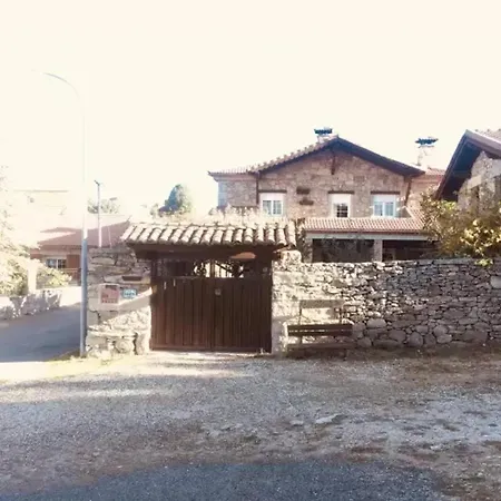 Spacious House In Navarredonda, Mountain View