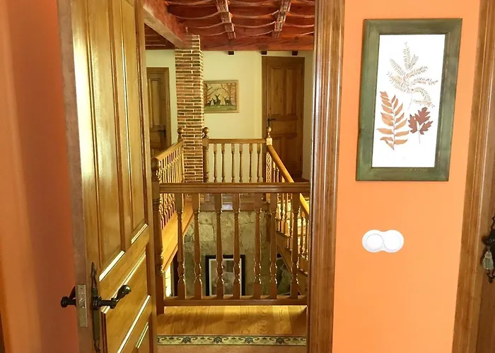 Holiday home Spacious House In Navarredonda, Mountain View Navarredonda de Gredos