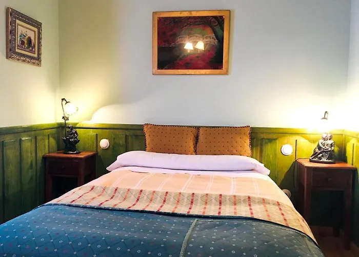 Spacious House In Navarredonda, Mountain View