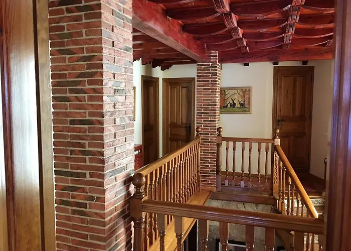 Holiday home Spacious House In Navarredonda, Mountain View